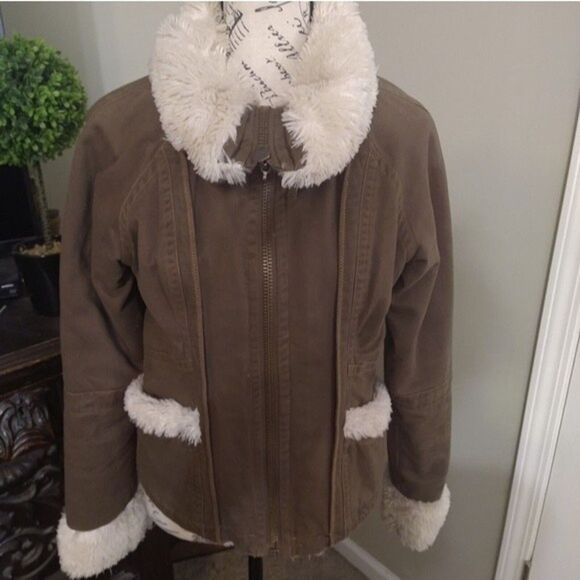 Big Chill Tan Jacket with White Trim - Picture 4 of 8